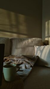 Simple Ways to Create a Cozy Reading Nook in Your Home